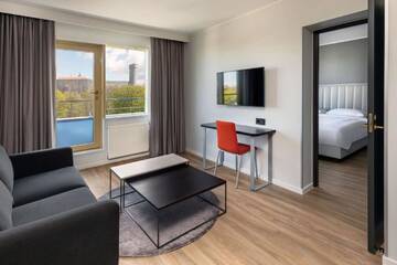 Люкс в Отеле Park Inn by Radisson Meriton Conference & Spa Hotel Tallinn